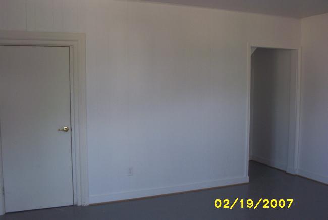 3016-A - Rear wall of the Front Room