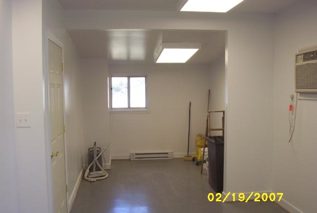 3016-A - Rear Room - about 25 ft long and 9 feet wide